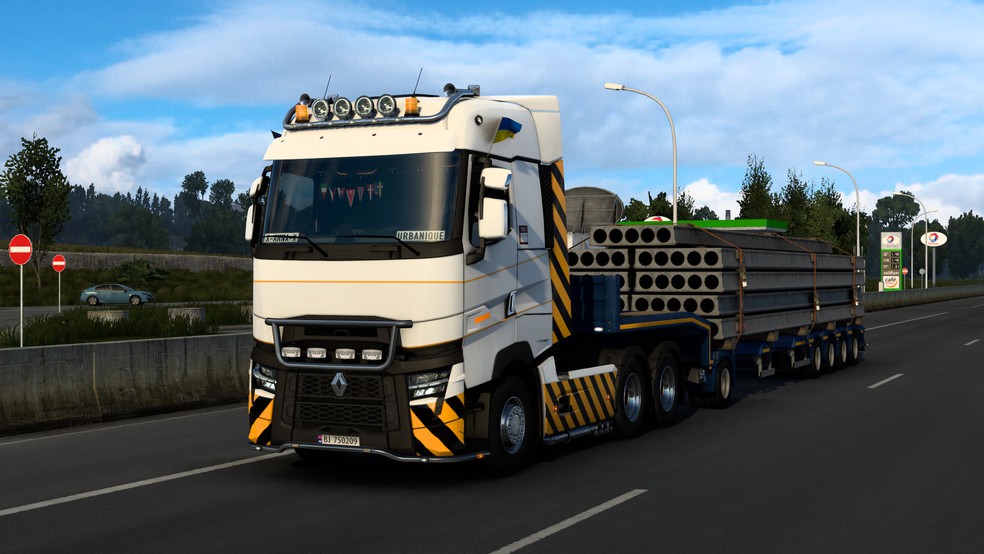 Image by urbanique75