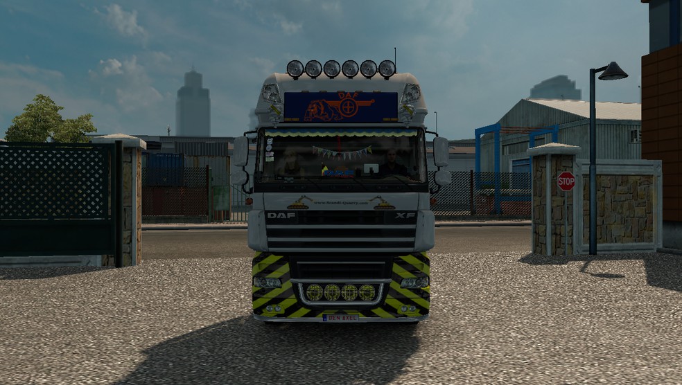 Image by AARTSENENIK