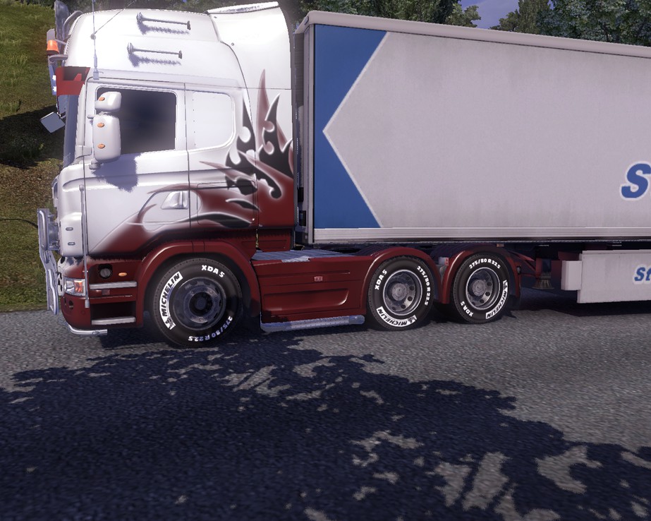 Image by anastasiadis