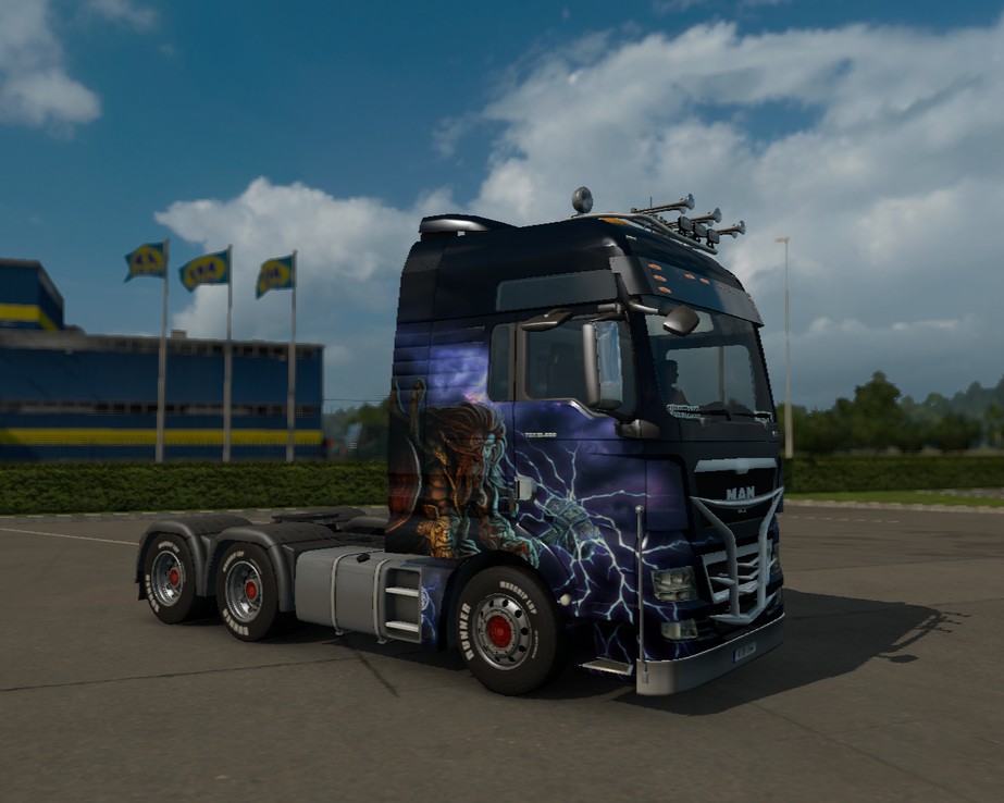 Image by DeBo64