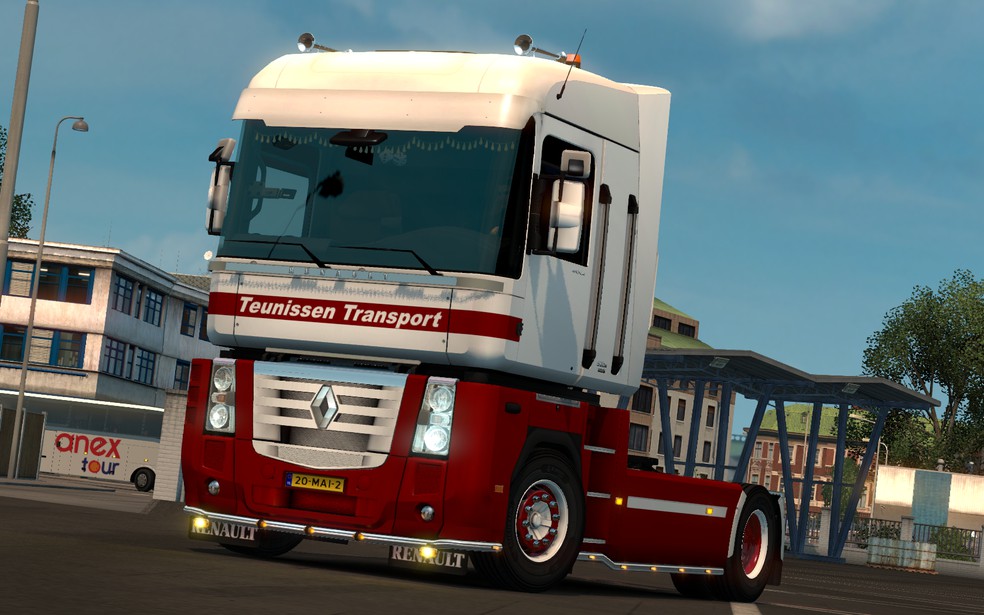 Image by MikkelSmikkel