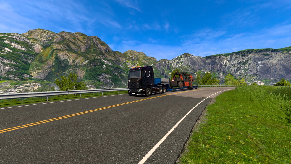 Image by VitaliyYanush