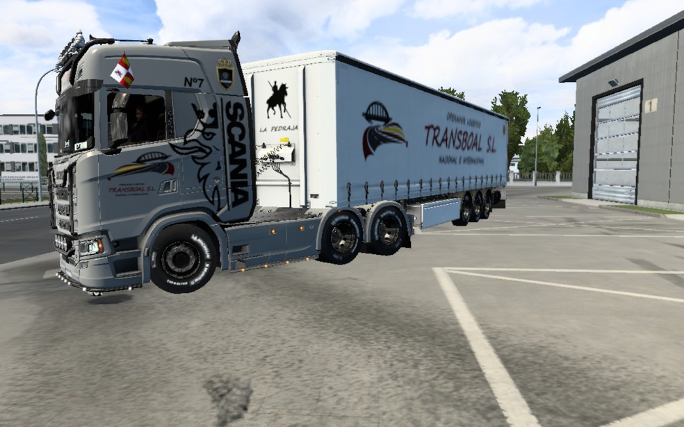 Image by 10011981