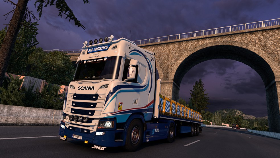 Image by Sverh