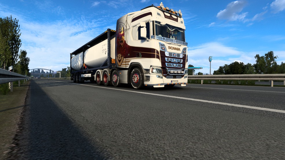 Image by ThrbnTrans