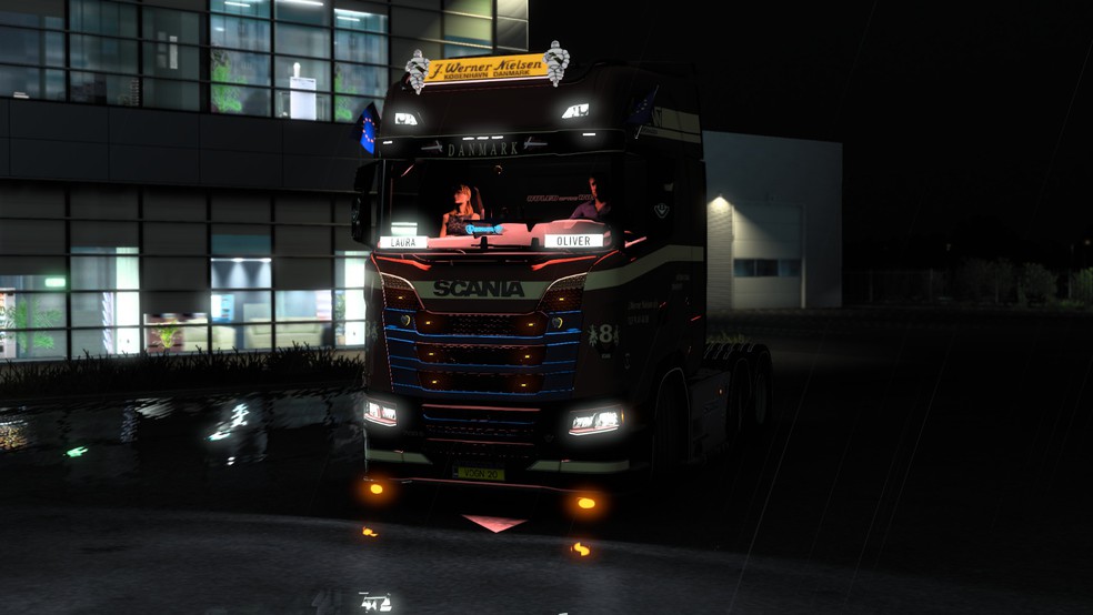 Image by PetersenDenmark